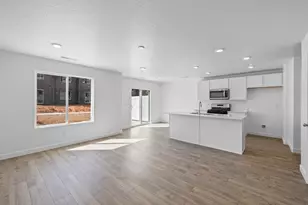 2817 E Fireweed Ln, Washington, UT 84780 - Photo 13