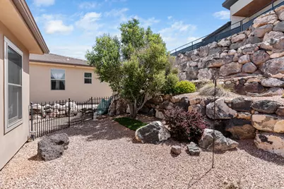 1499 W 725 S, Hurricane, UT 84737 - Photo 23