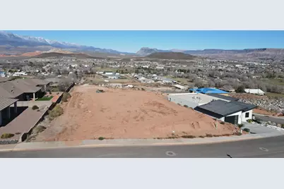 1378 W 725 S, Hurricane, UT 84737 - Photo 1