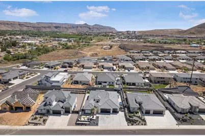 1861 W 300 N, Hurricane, UT 84737 - Photo 27