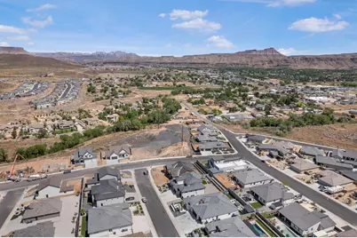 1861 W 300 N, Hurricane, UT 84737 - Photo 23
