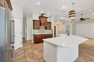 445 E 1470 S, Washington, UT 84780 - Photo 11