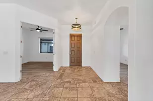 445 E 1470 S, Washington, UT 84780 - Photo 27