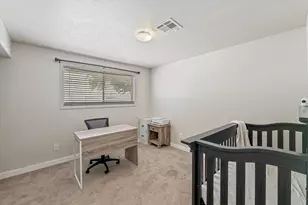 1649 W State St, Hurricane, UT 84737 - Photo 39