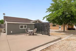 1649 W State St, Hurricane, UT 84737 - Photo 59