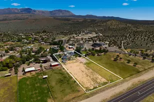 885 N Horsemans Pk Dr, Dammeron Valley, UT 84783 - Photo 3