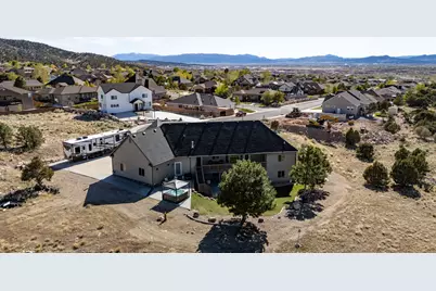1049 E Fenwick Way, Cedar City, UT 84721 - Photo 73