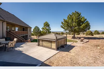 1049 E Fenwick Way, Cedar City, UT 84721 - Photo 55