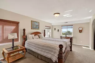 1049 E Fenwick Way, Cedar City, UT 84721 - Photo 41