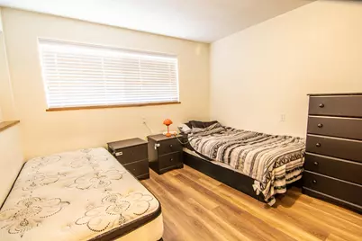 475 S 300 E E, Cedar City, UT 84720 - Photo 11