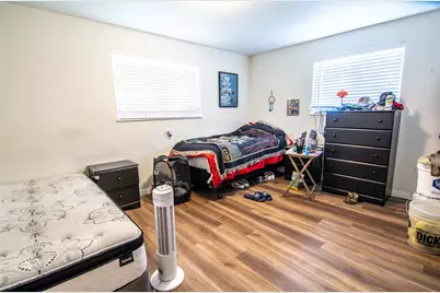 475 S 300 E E, Cedar City, UT 84720 - Photo 9