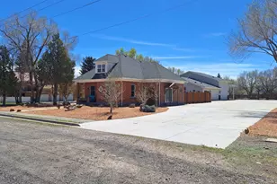 47 W 100 S, Panguitch, UT 84759 - Photo 5