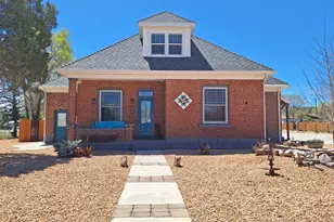 47 W 100 S, Panguitch, UT 84759 - Photo 3