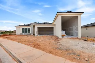 1870 N Chapman Dr, Washington, UT 84780 - Photo 3