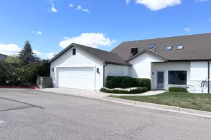 998 3 Fountains Dr, Cedar City, UT 84720 - Photo 29