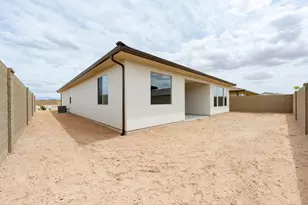 1627 N Ascent St, Washington, UT 84780 - Photo 23