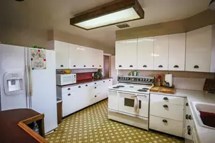 818 S Hwy 89A, Kanab, UT 84741 - Photo 21