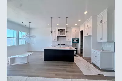 4758 S Woodrow Ln, Washington, UT 84780 - Photo 5