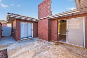 970 E 700 S, Saint George, UT 84790 - Photo 15