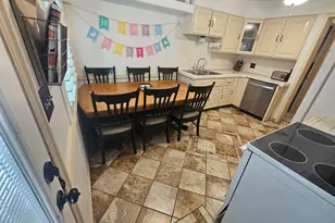 781 Valley View Dr, Saint George, UT 84770 - Photo 3