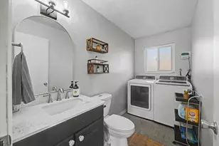 1019 W Cedar Knls S Dr, Cedar City, UT 84720 - Photo 27