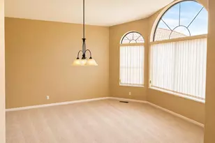 625 W Los Alamitos Dr, Saint George, UT 84790 - Photo 9