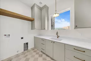 2072 S Pony Wy, Washington, UT 84780 - Photo 39
