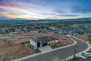 2072 S Pony Wy, Washington, UT 84780 - Photo 57
