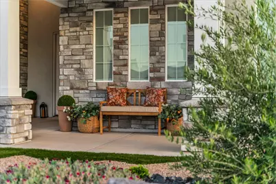 711 W Juniper Hill Dr, Saint George, UT 84790 - Photo 5