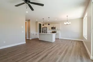 2590 Cougar Trl, Santa Clara, UT 84765 - Photo 9