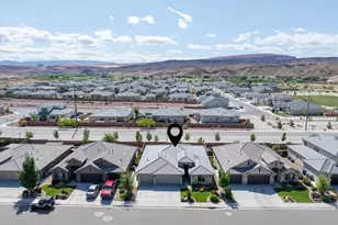 597 S Balancing Rock Dr, Washington, UT 84780 - Photo 45