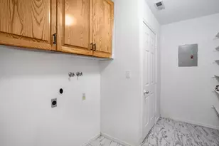 701 E 900 S, Saint George, UT 84790 - Photo 25