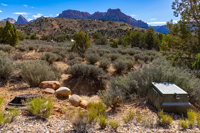 2495 Navajo Circle, Springdale, UT 84767 - Photo 5