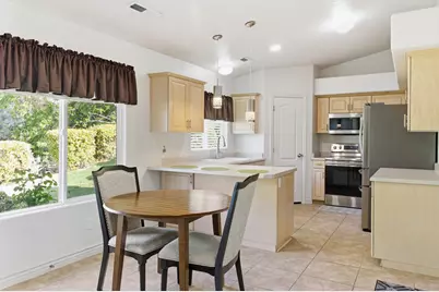 187 N Westridge Dr #108, Saint George, UT 84770 - Photo 5