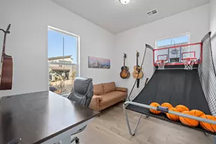 5629 S Adobe Sun Dr, Saint George, UT 84790 - Photo 11