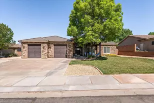 3424 W 250 N, Hurricane, UT 84737 - Photo 1