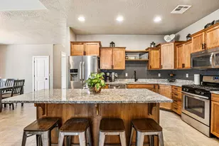 389 N 815 W, Hurricane, UT 84737 - Photo 11