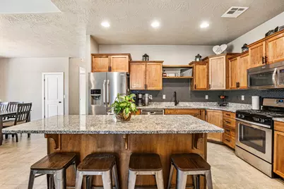 389 N 815 W, Hurricane, UT 84737 - Photo 9