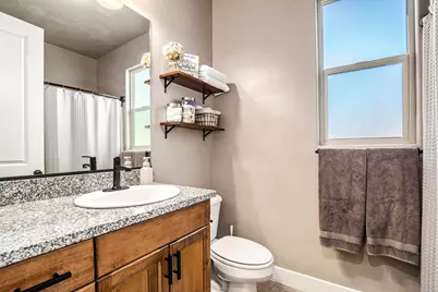 389 N 815 W, Hurricane, UT 84737 - Photo 25