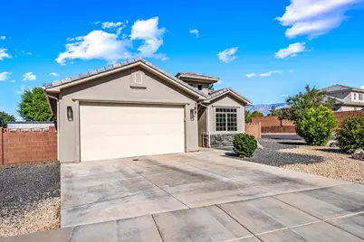 389 N 815 W, Hurricane, UT 84737 - Photo 3