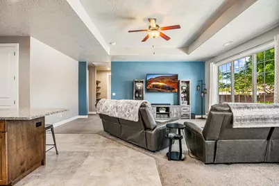 389 N 815 W, Hurricane, UT 84737 - Photo 17
