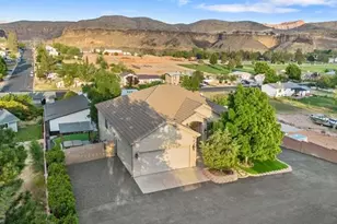 840 N Main St, Hurricane, UT 84737 - Photo 5
