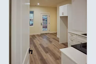 2473 N Kings Rd, Cedar City, UT 84721 - Photo 21