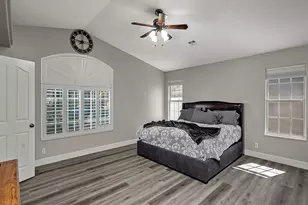 754 Cherry Cir, Washington, UT 84780 - Photo 17