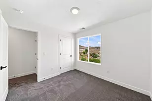 342 N Rhyolite Dr, Hurricane, UT 84737 - Photo 37
