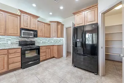 112 S 2500 W, Hurricane, UT 84737 - Photo 9