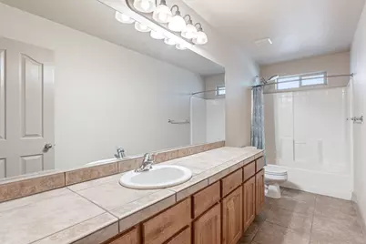 112 S 2500 W, Hurricane, UT 84737 - Photo 31