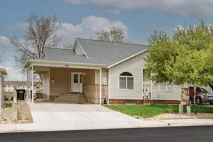 334 W Mountain View Dr, Cedar City, UT 84721 - Photo 3