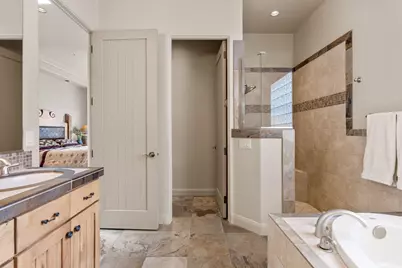 2590 Pioneer Parkway #4D, Santa Clara, UT 84765 - Photo 39