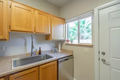 700 N Main St #F3, Washington, UT 84780 - Photo 11